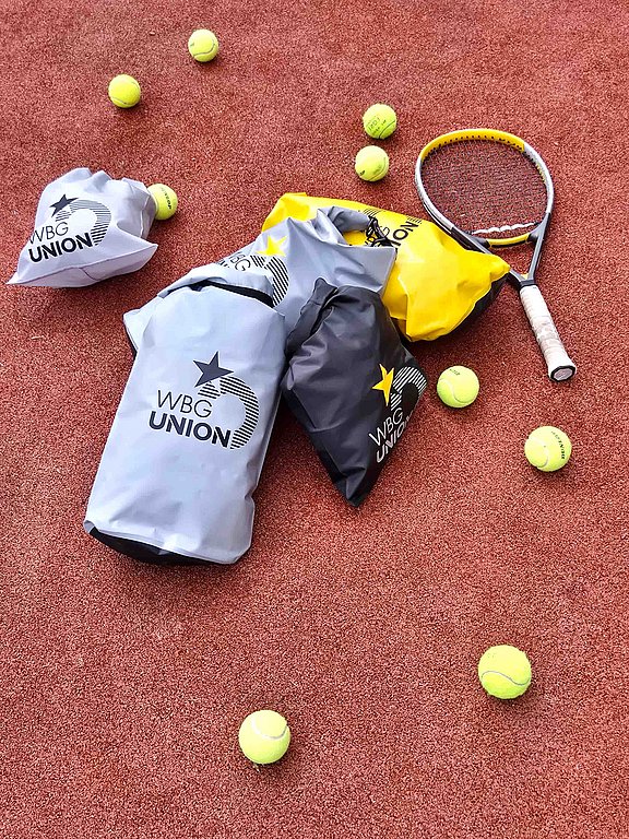 tennis.jpg